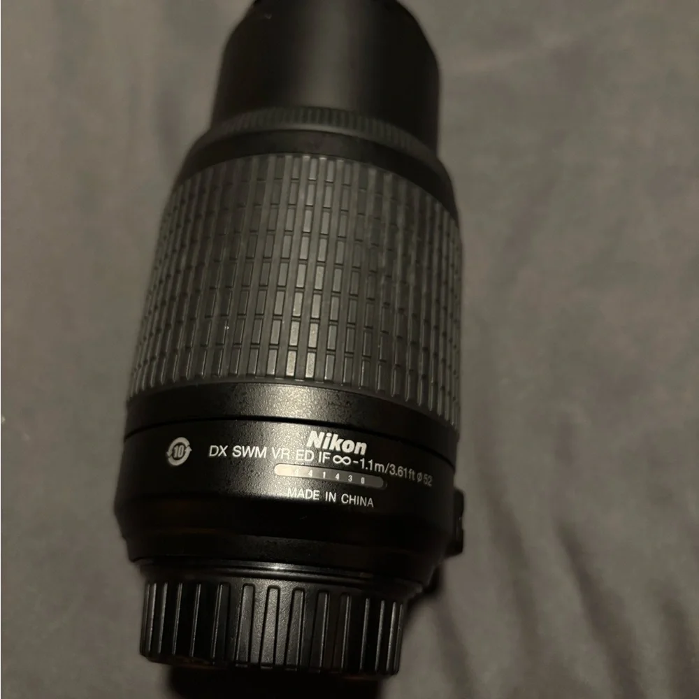 Nikon AF-S DX Nikkor 55-200mm f/4-5.6G IF-ED VR